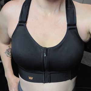 Shefit flex sports bra